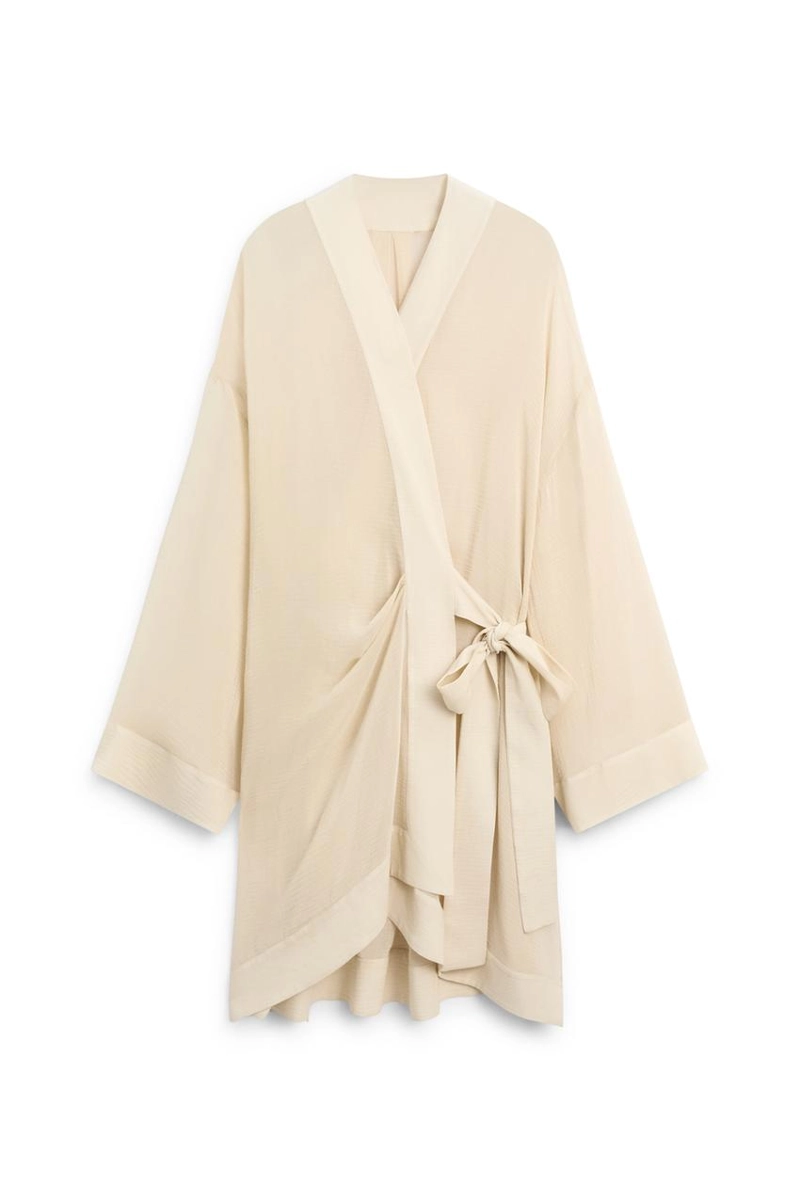Плавный текстурированный кимоно - лимитированная коллекция