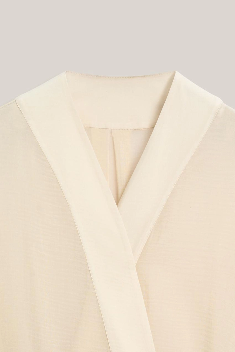 Плавный текстурированный кимоно - лимитированная коллекция