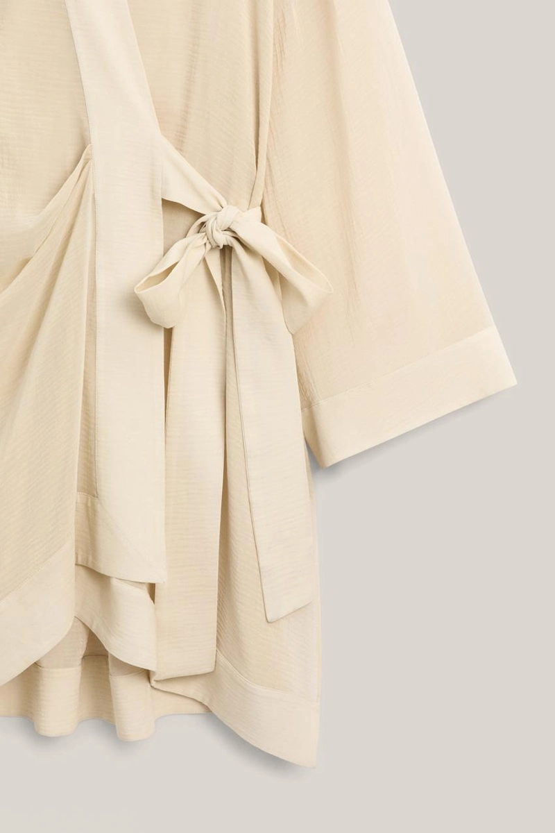 Плавный текстурированный кимоно - лимитированная коллекция