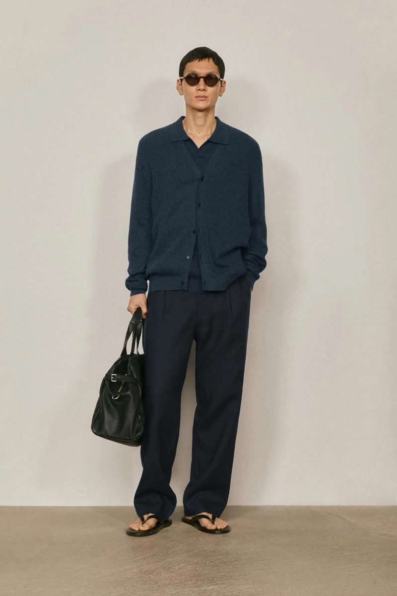 Кардиган с v-образным вырезом - limited edition