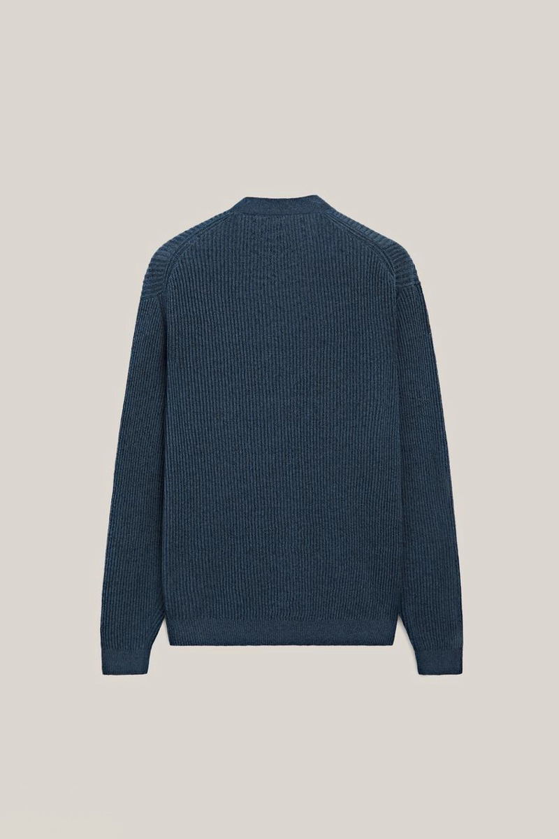 Кардиган с v-образным вырезом - limited edition