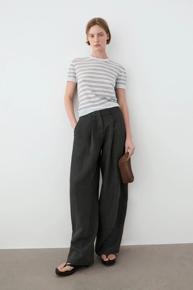 Свитер с коротким рукавом с полосатыми деталями