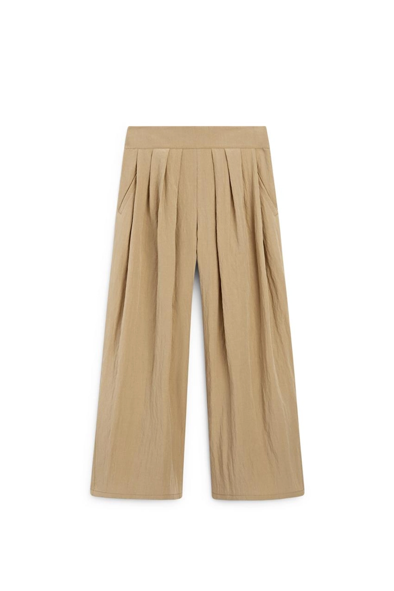 Брюки палаццо с накладными складками