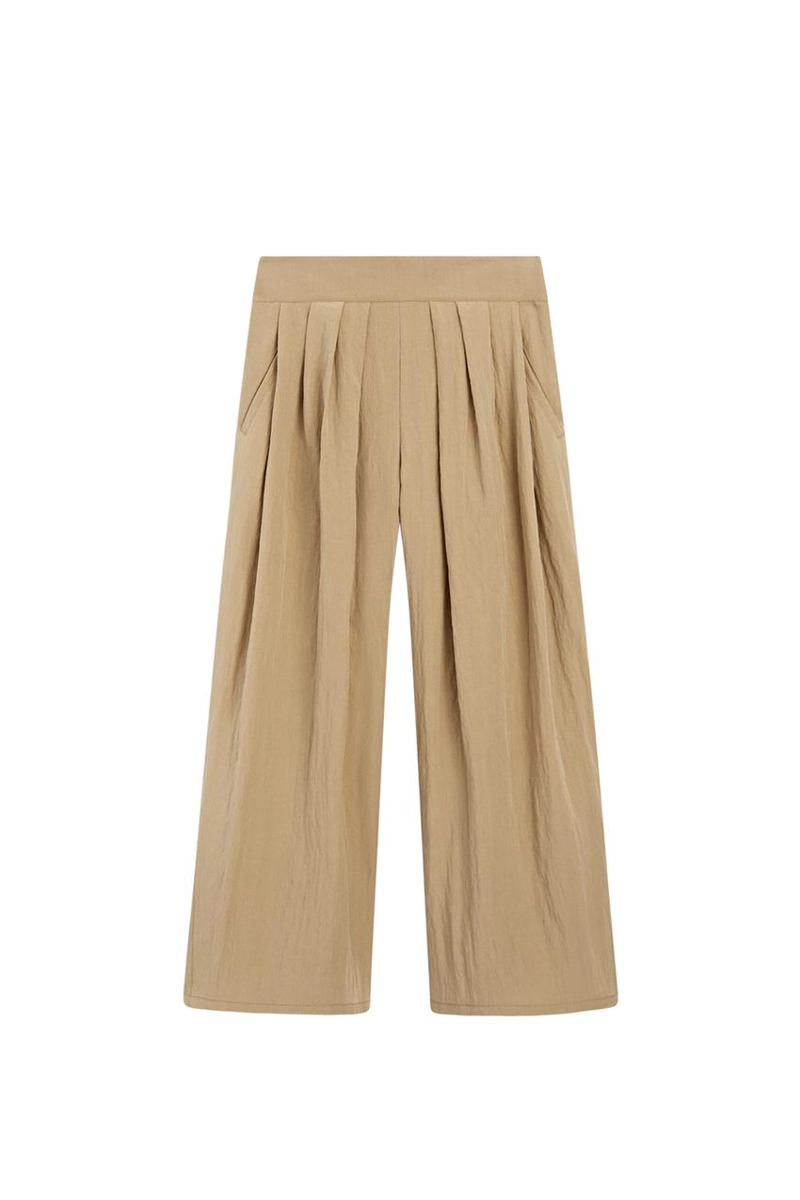Брюки палаццо с накладными складками