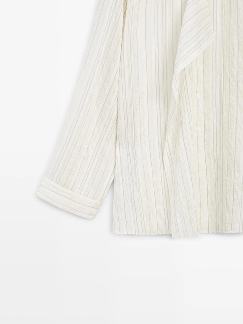 Рубашка с полосками и завязкой