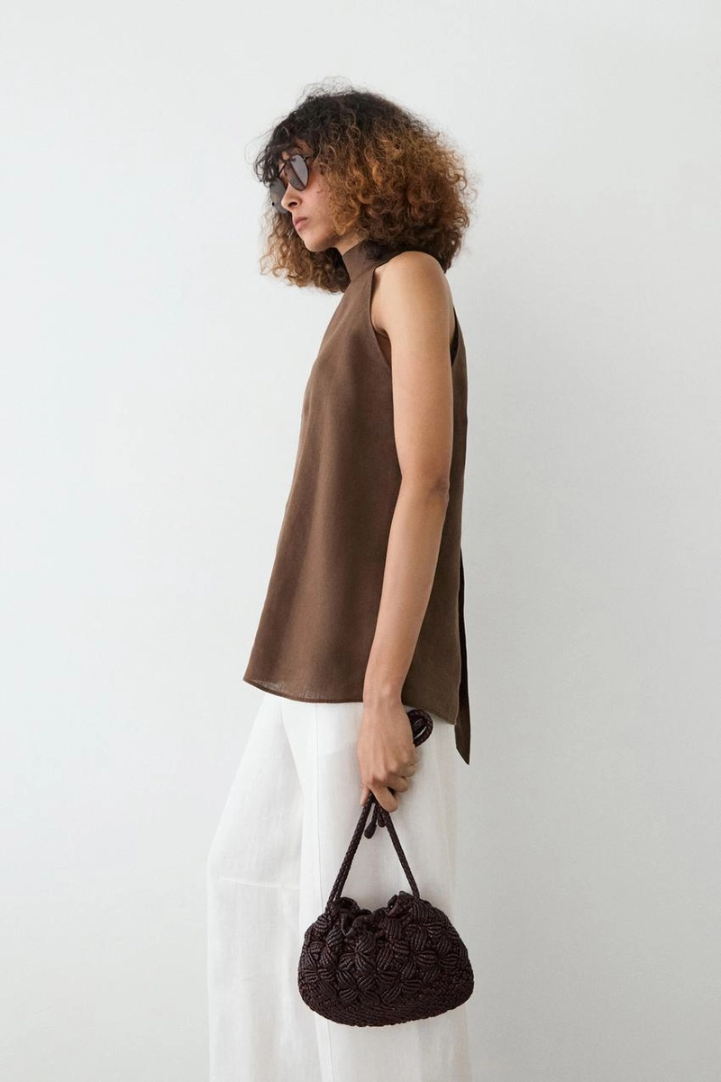 Топ на завязках из льна