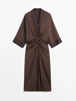 Платье с длинным рукавом и складками- Заказать в России