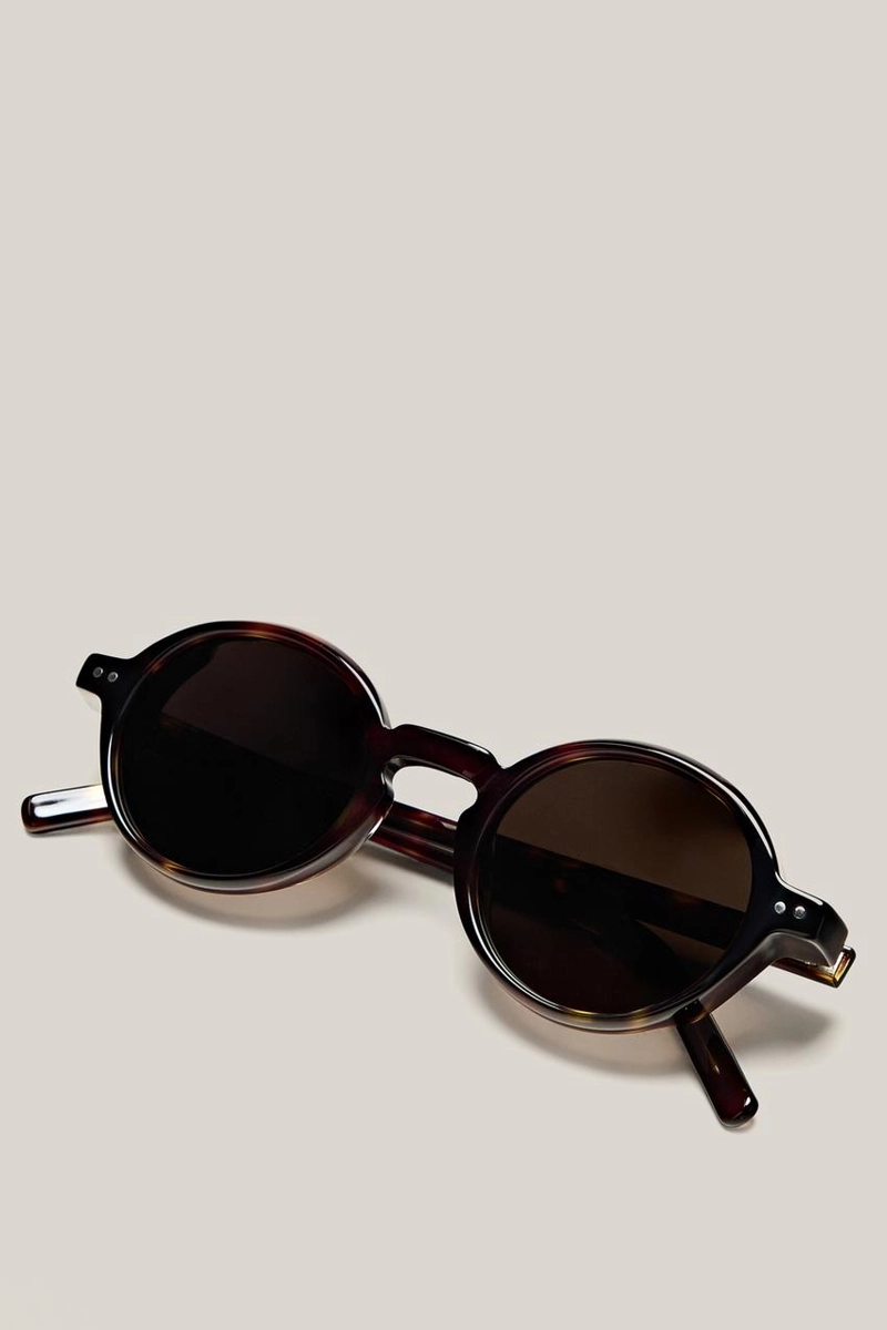 Солнцезащитные очки круглые - лимитированная коллекция