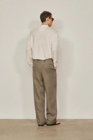 Льняные брюки с двойными вытачками - limited edition- Заказать в России