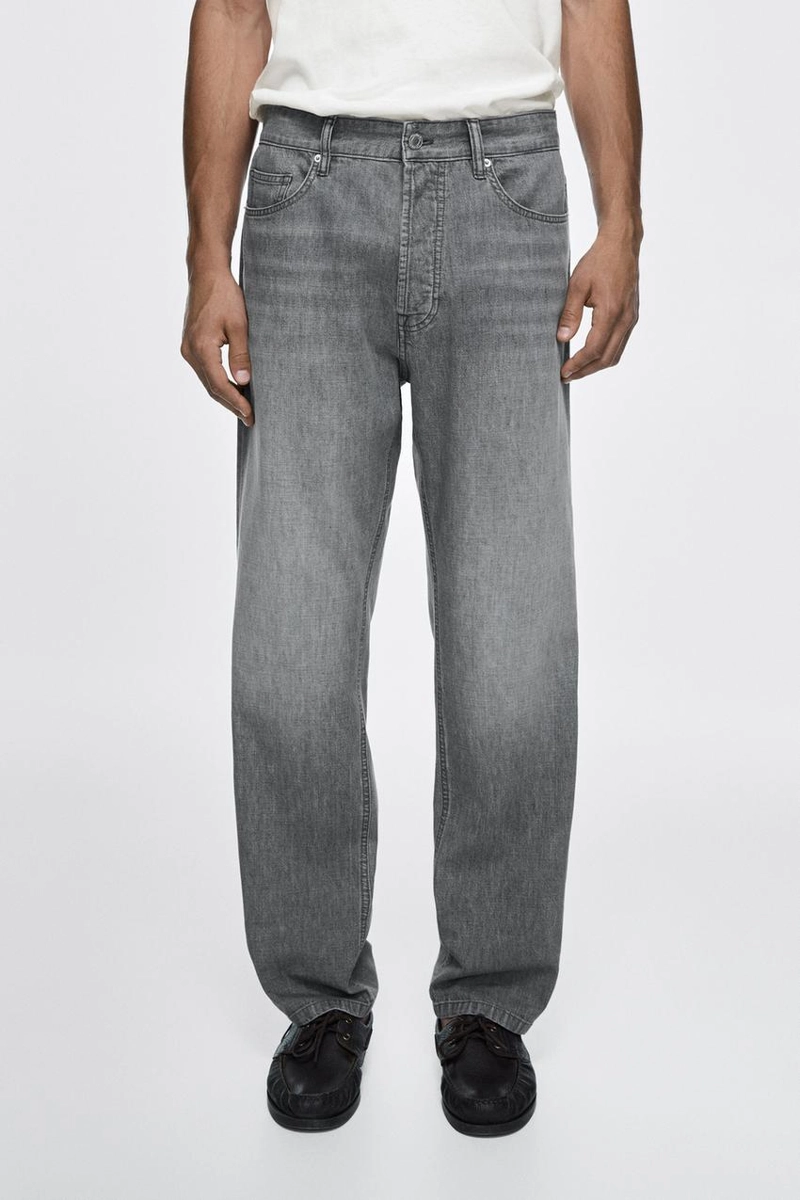 Легкие прямые джинсы