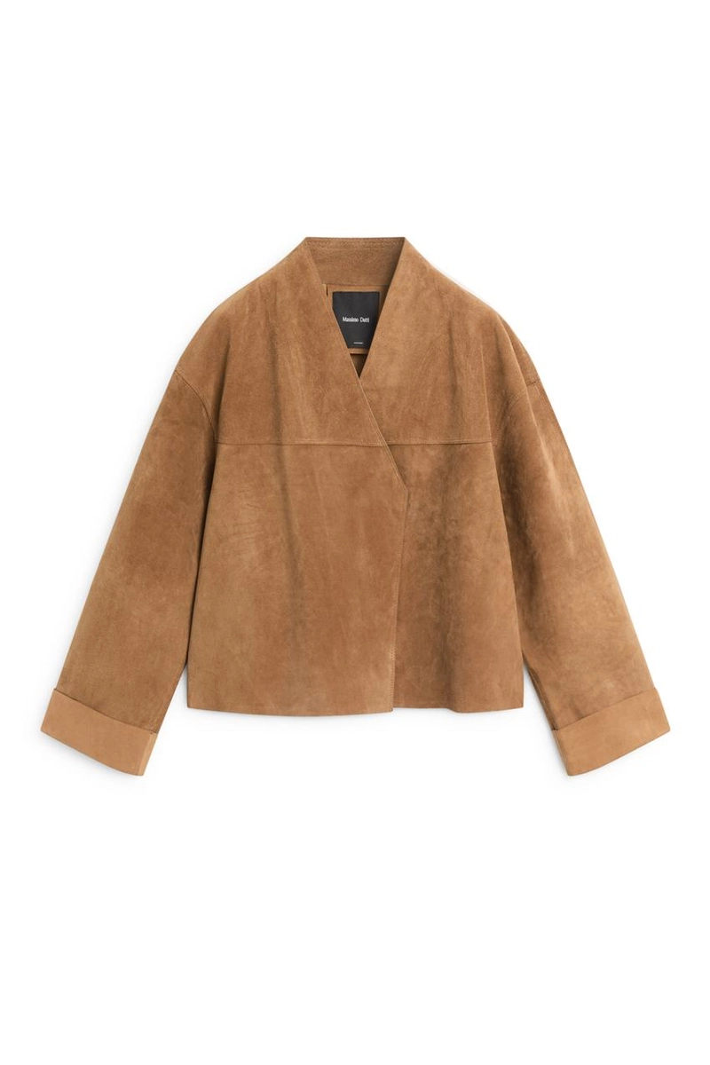 Куртка из замши с двойным покроем