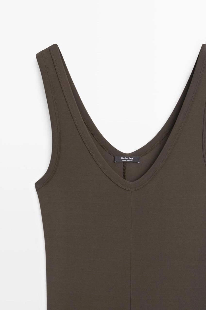 Платье миди с деталями центрального шва