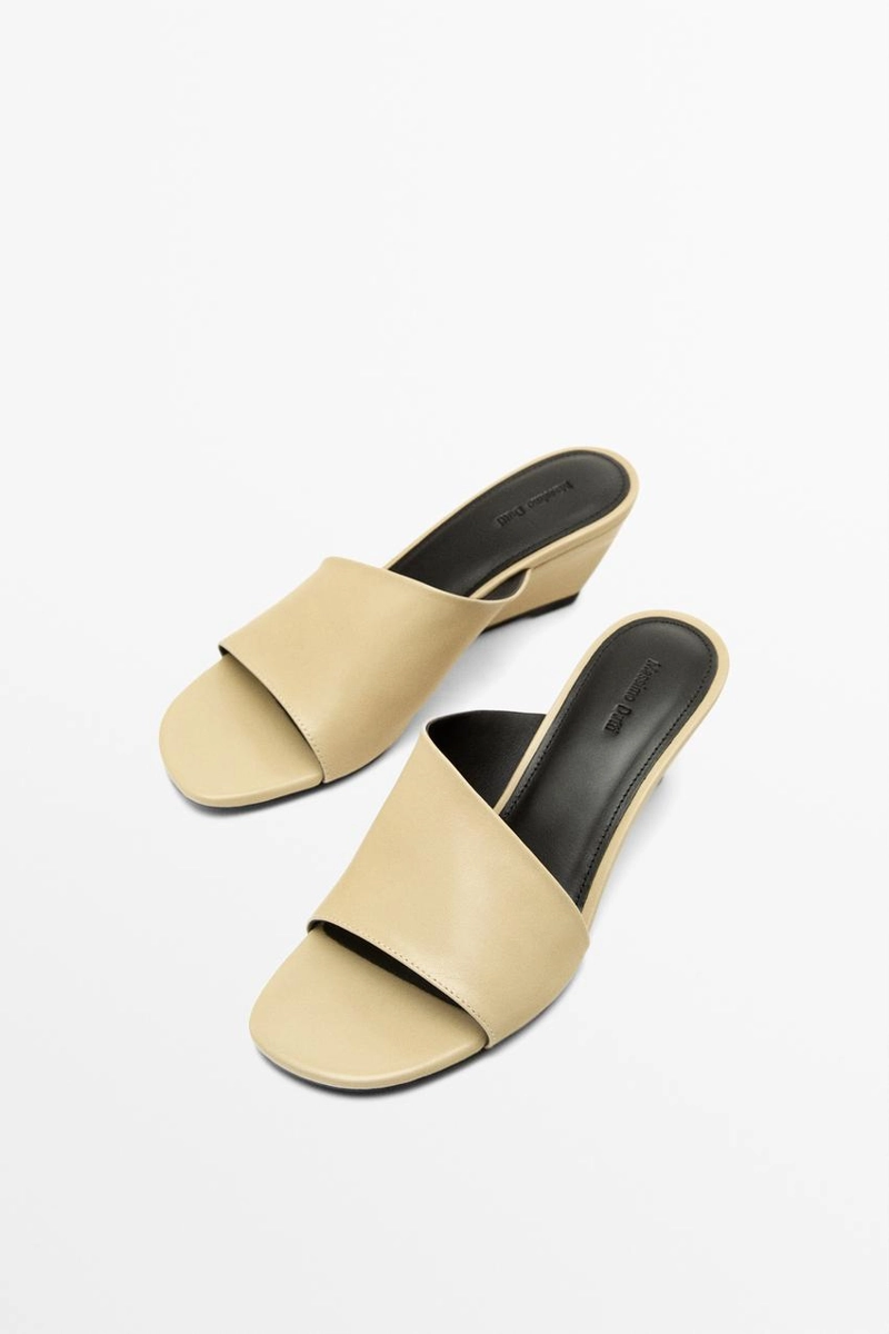 Сандалии на шнуровке с кожаным клинообразным каблуком