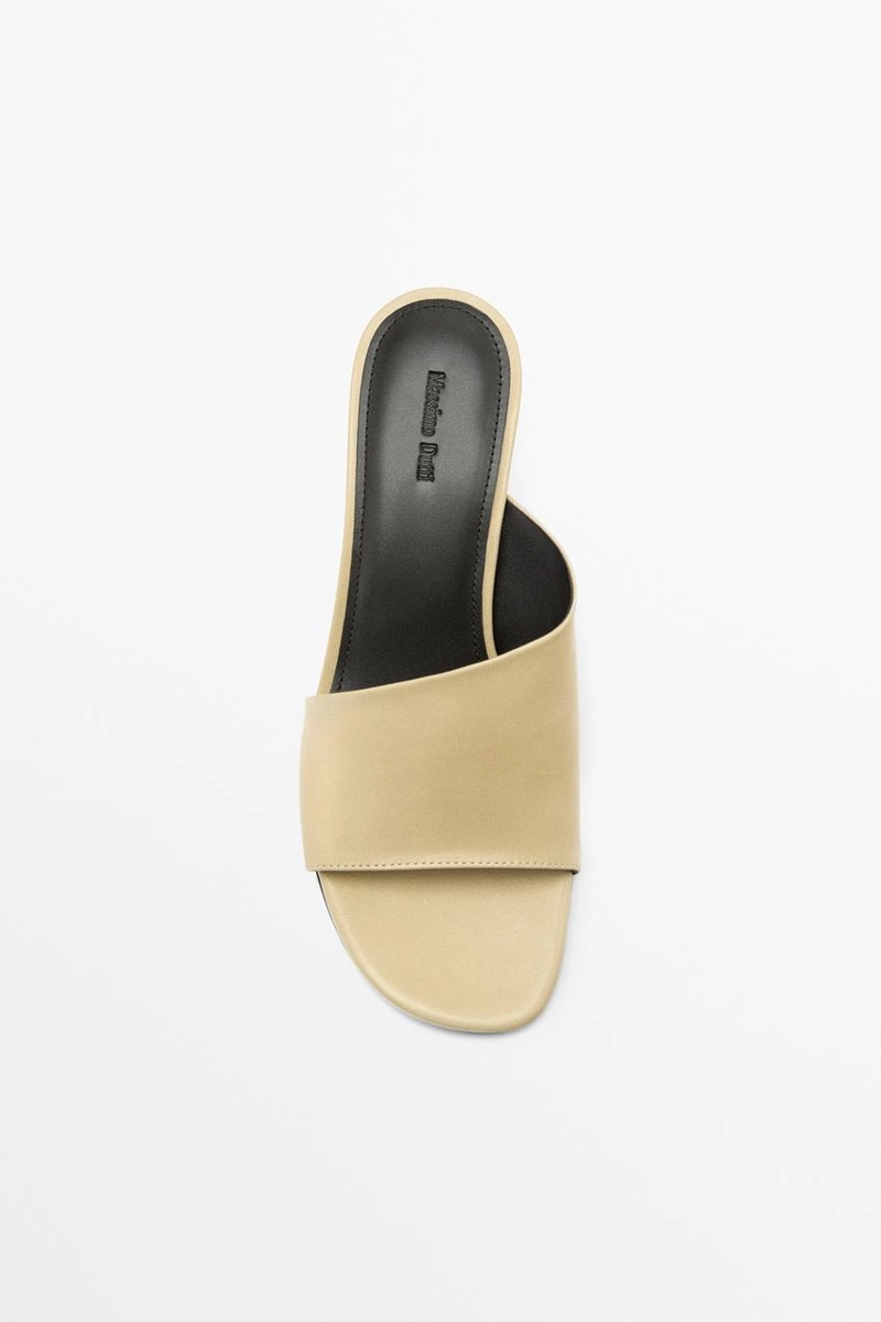 Сандалии на шнуровке с кожаным клинообразным каблуком