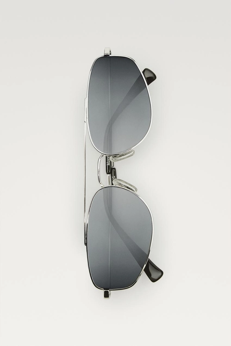 Солнечные очки из металла