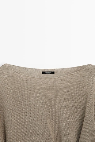 Джемпер из льна с излишне крупной вязкой и деталями на пуговицах- Заказать в России