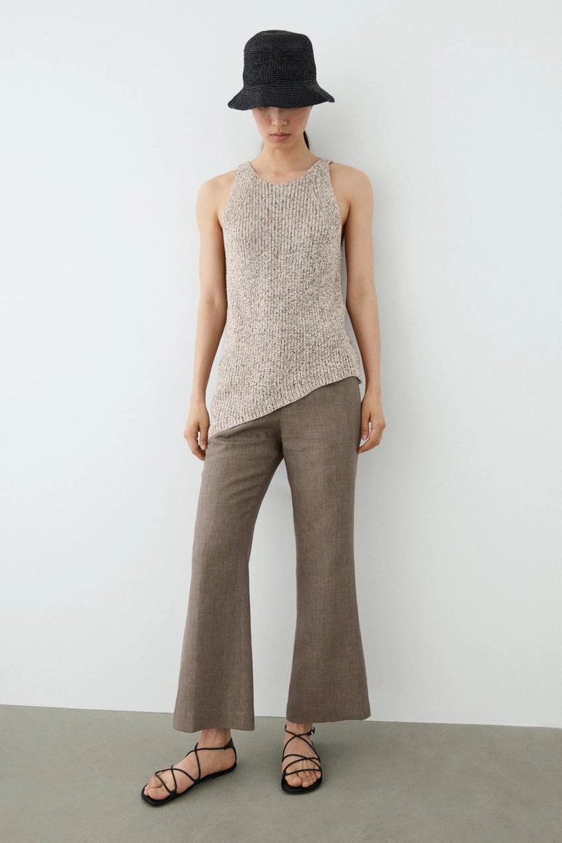 Брюки из льна с укороченным разрезом и зауженными штанинами