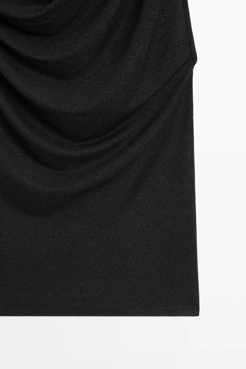 Топ с блестящим драпированным воротником и деталью узла