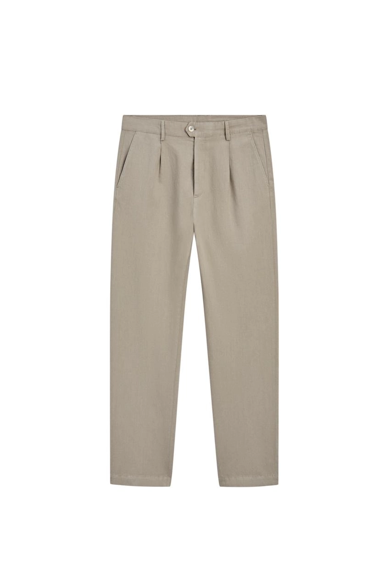 Прямые льняные и хлопковые брюки с линией вытачки