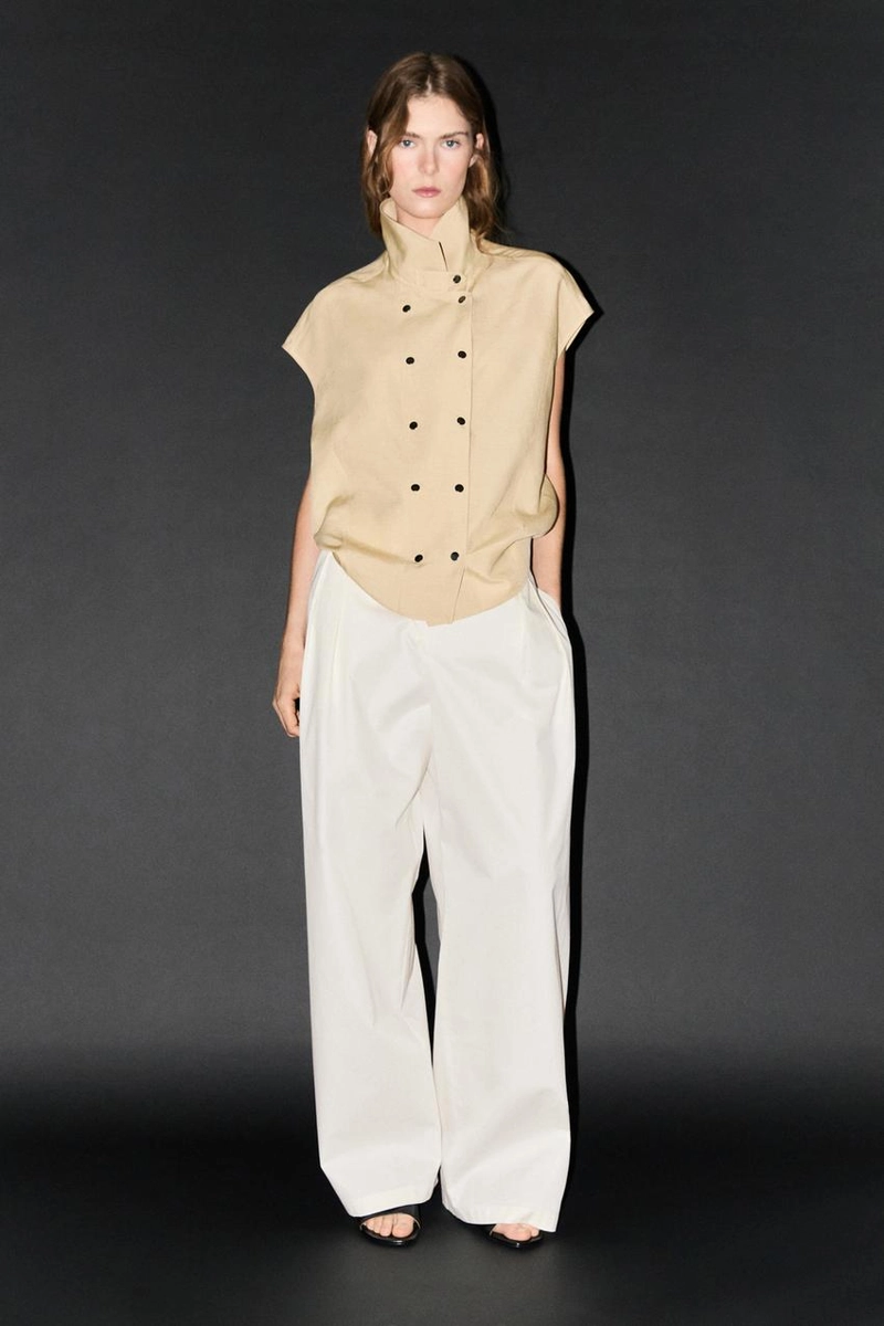 Рубашка с короткими рукавами на кнопках