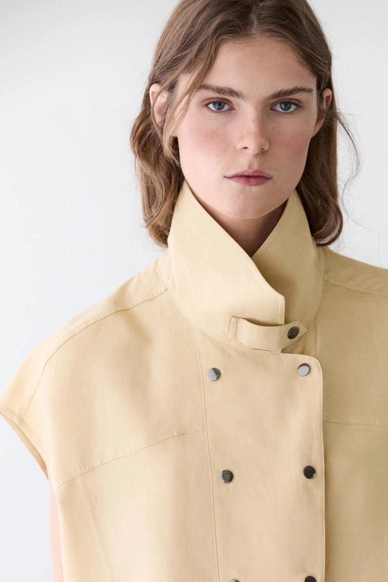 Рубашка с короткими рукавами на кнопках