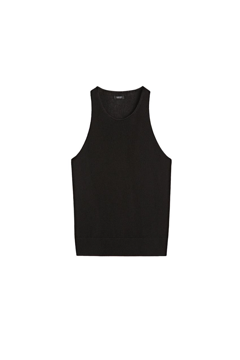 Вязаный топ с открытыми плечами на завязках