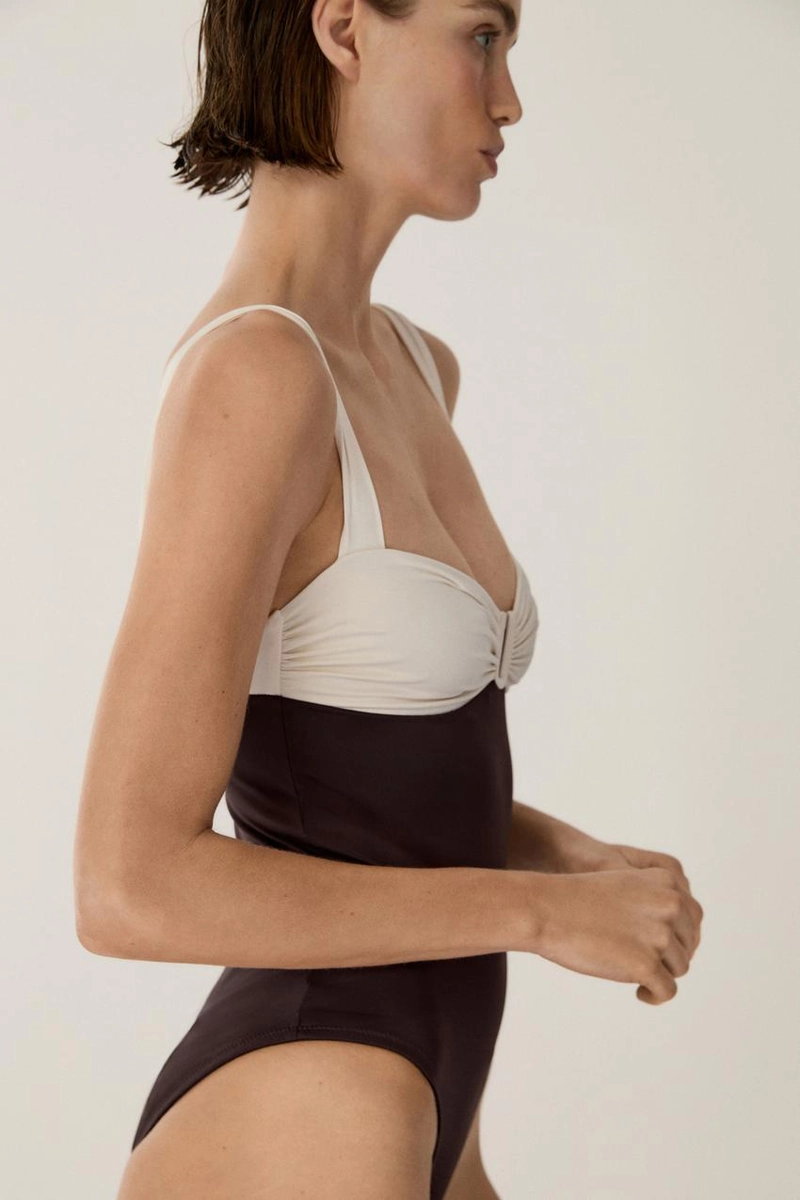 Купальник с деталями в стиле massimo dutti