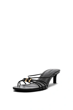 Туфли на каблуке с ремешками и декором- Заказать в России