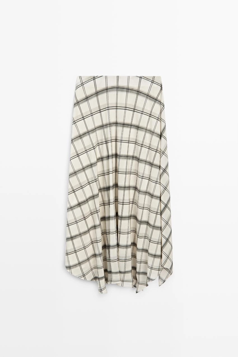 Асимметричная юбка миди с клетчатым узором