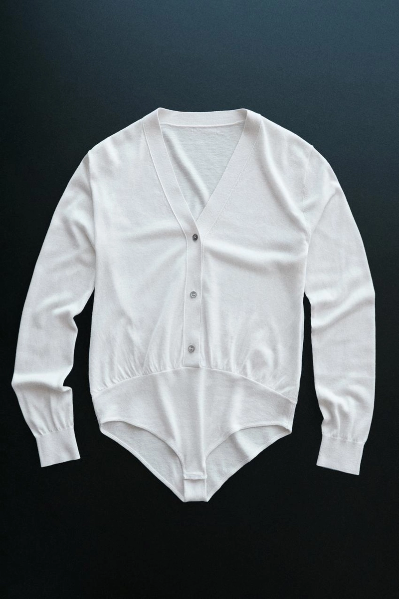 Боди из шелкового микса с пуговицами - studio