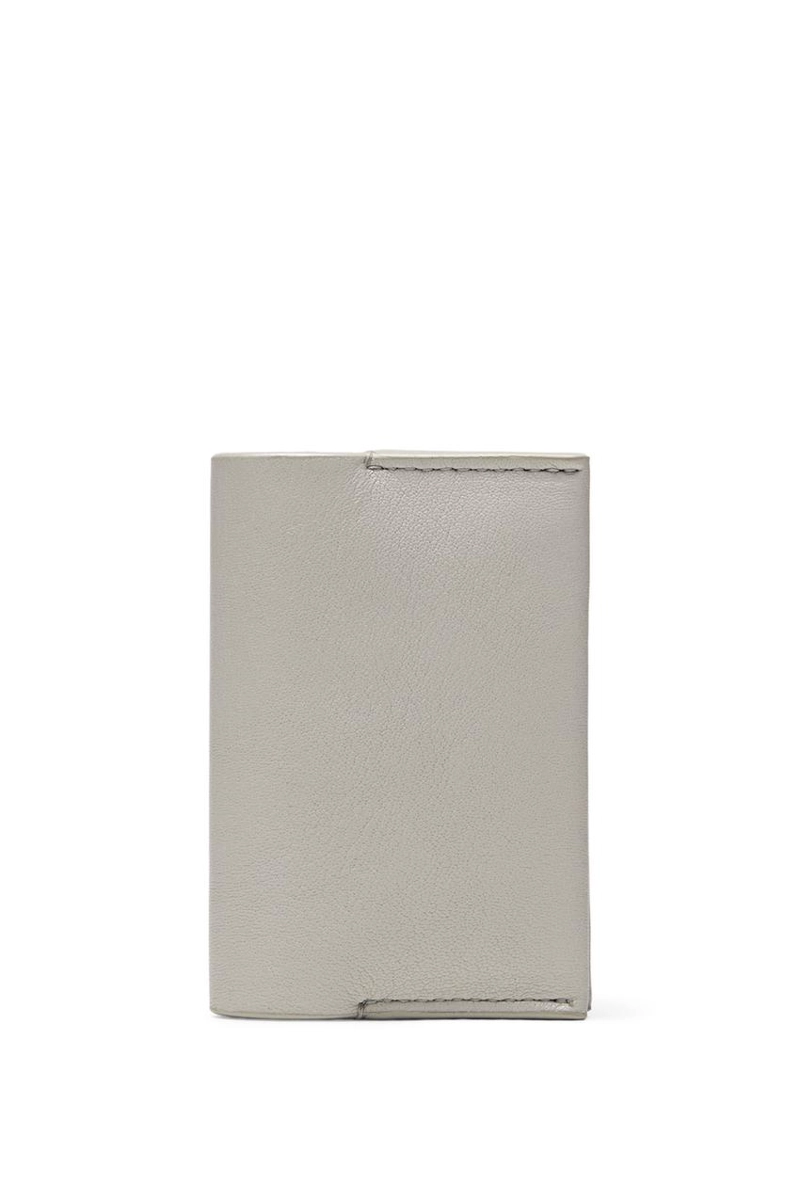 Кошелек из овечьей кожи