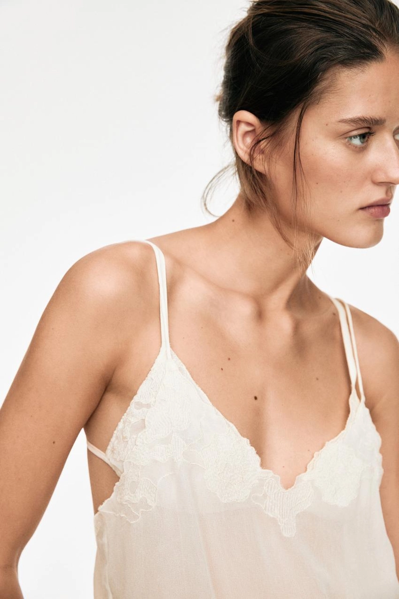 Топ с аппликацией и вышивкой massimo dutti