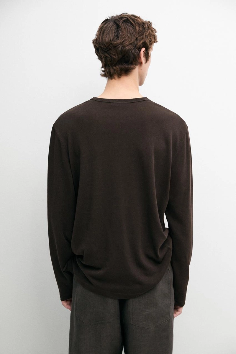 Футболка с длинным рукавом и горловиной henley