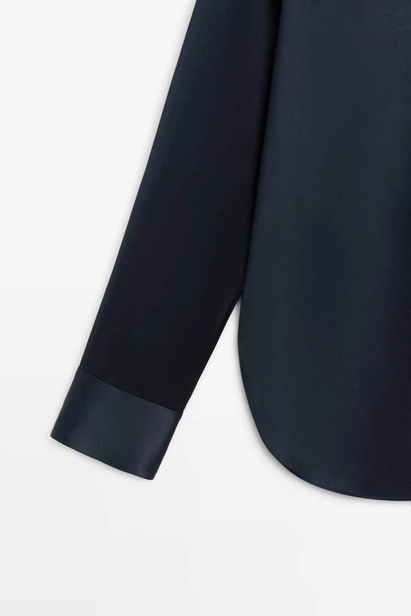 Блузка из струящегося сатина