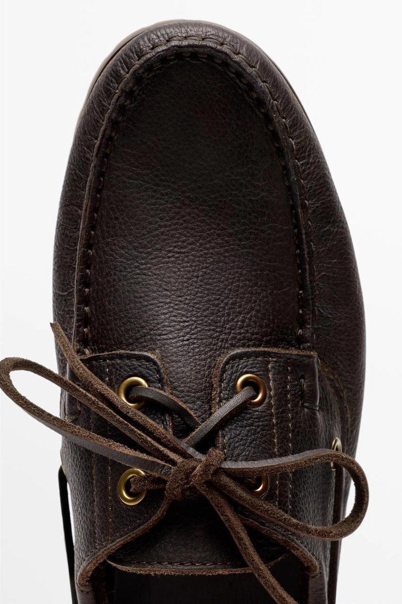 Кожаные лодочные туфли из наппы massimo dutti