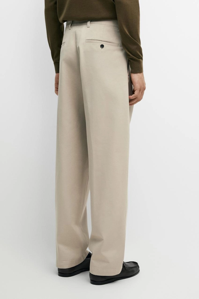Брюки barrel fit с защипами