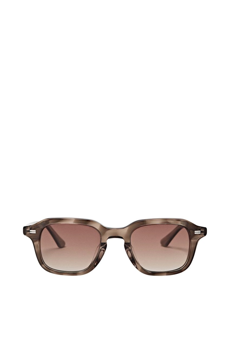 Квадратные солнцезащитные очки