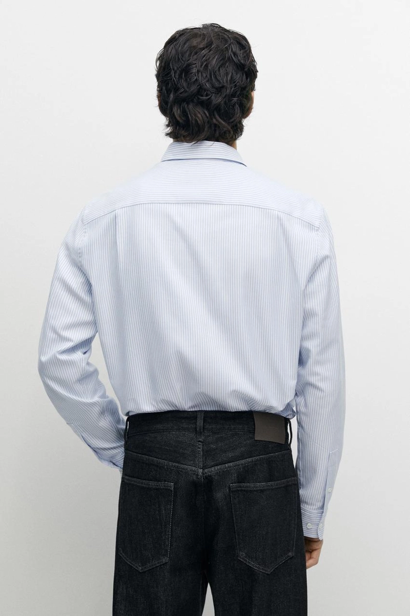 Рубашка regular fit с полосатым узором из ткани оксфорд