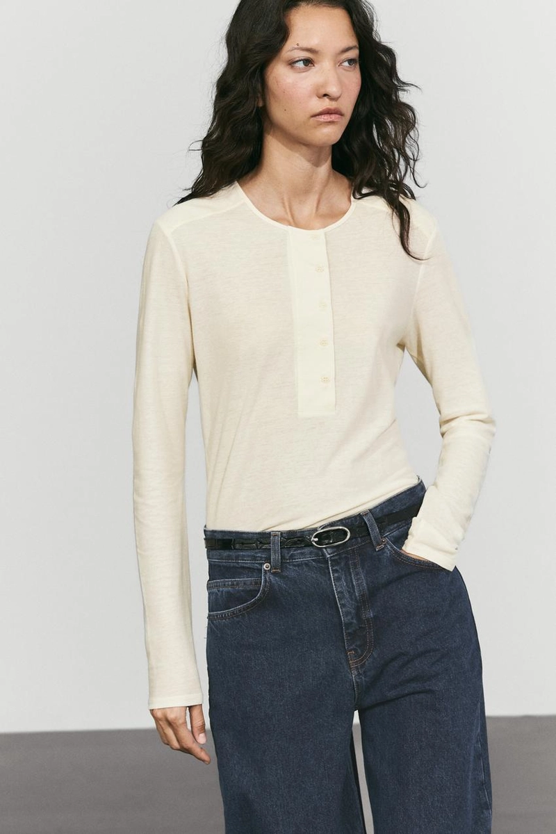 Футболка с длинным рукавом henley из 100% хлопка с утеплёнными плечами